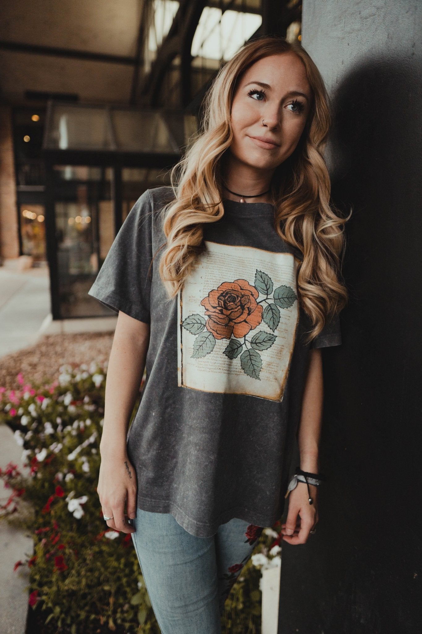 La rose tee - Liz and Lo Co