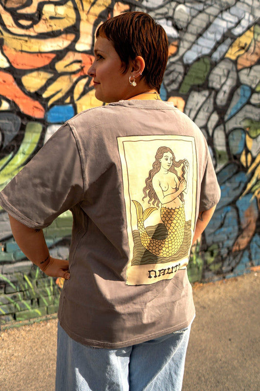 Nauti tee - Liz and Lo Co